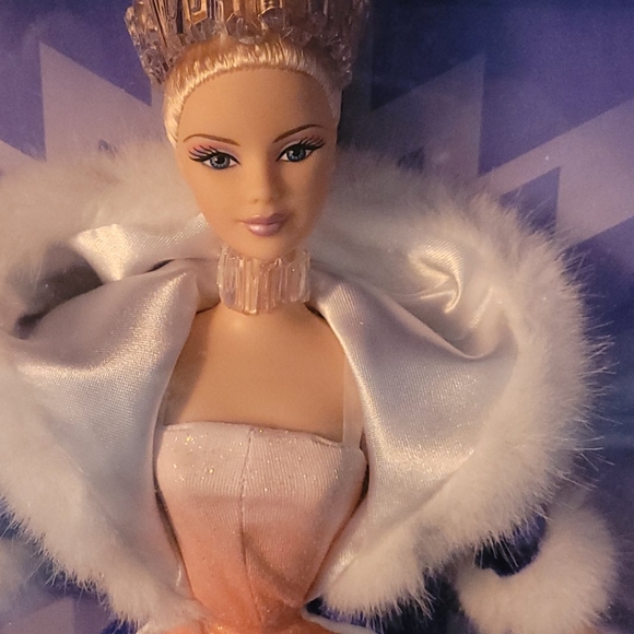 Barbie - Picture 2 of 3